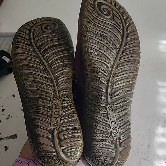 Naot Brown, Dark Red Leather Loafers, EU 39, US 8 - Picture 5 of 5